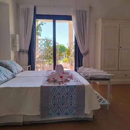 Altura Otel Villasimius