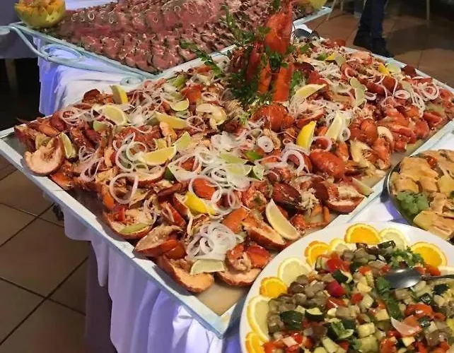 Готель Altura 4*